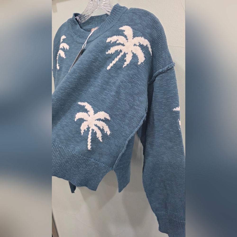 Blue Palm Tree Sweater - Picture 3 of 5